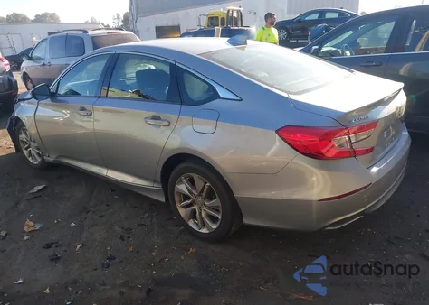 2018 Honda Accord Lx z USA, uszkodzony, nr VIN 1HGCV1F19JA108439